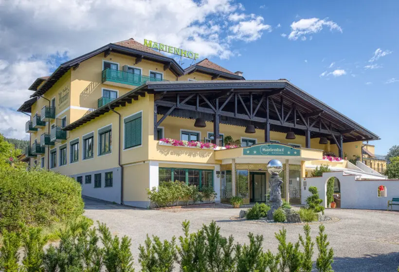 Marienhof - Hotel in Velden am Wörthersee
