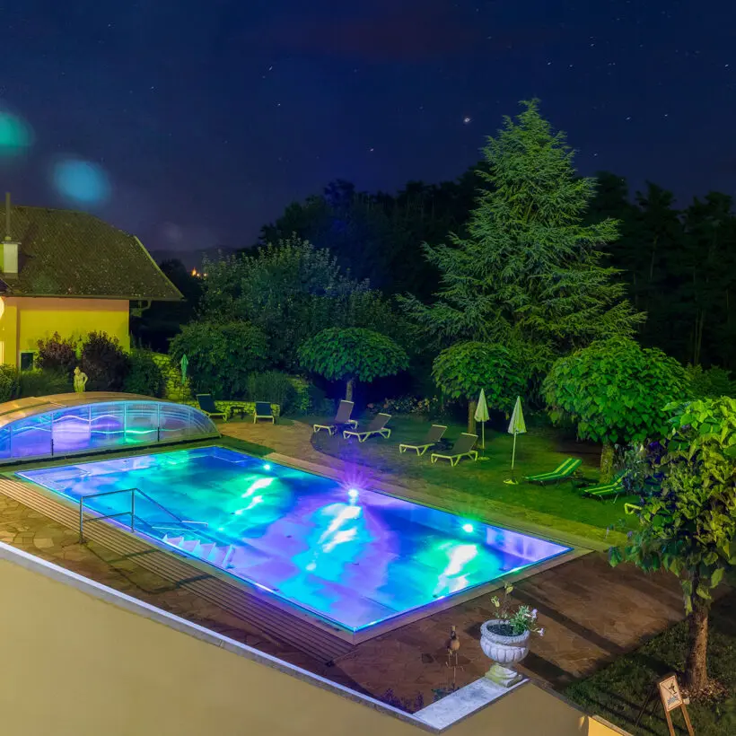 Garten & Pool - Marienhof, Hotel in Velden am Wörthersee Garten & Pool - Marienhof, Hotel in Velden am Wörthersee